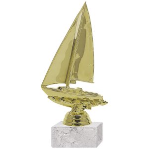 Trofeo Plástico Velero Dorado